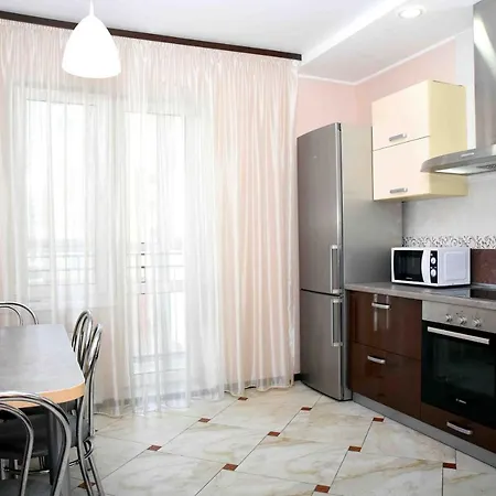 Apartament Маяк-Минска Двух Комнатные Апартаменты В Престижном Районе Mińsk