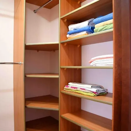 Маяк-Минска Двух Комнатные Апартаменты В Престижном Районе Apartament